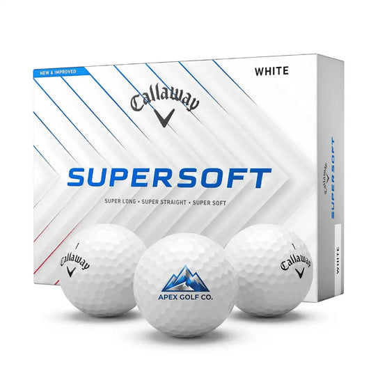 Weiße Callaway Supersoft Golfbälle mit Logo-Aufdruck vor Verpackung, Golfball Logo bedruckt