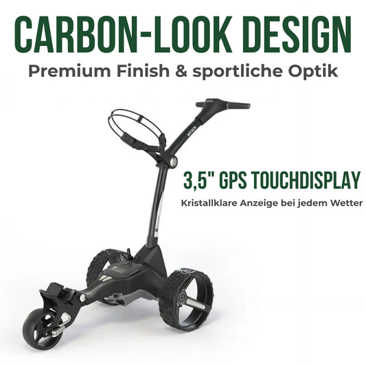 Schwarzer elektrischer Golf Trolley mit drei Rädern auf weißem Hintergrund, modernes Golf Zubehör