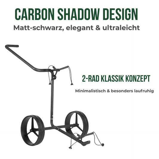 Schwarzer Golf Trolley aus Carbon mit zwei großen Rädern auf weißem Hintergrund