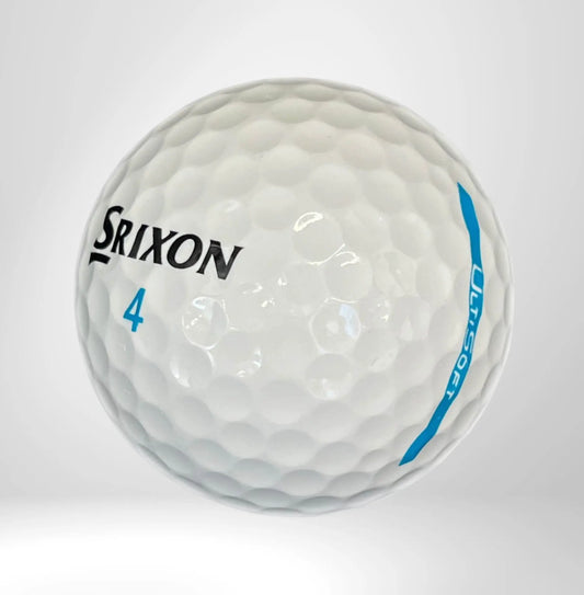 Srixon Golfball mit dimpled Oberfläche, blauer Nummer 4 und ULTRASOFT-Markierung, Nahaufnahme
