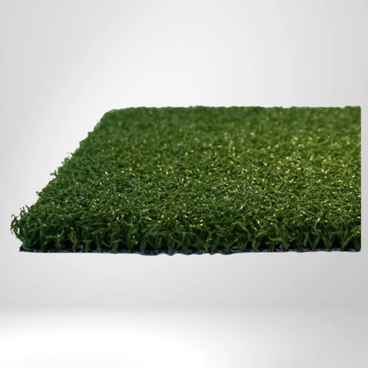 Kunststoff Golfmatte für Indoor Golf, rechteckig, grüne Rasentextur auf hellem Hintergrund