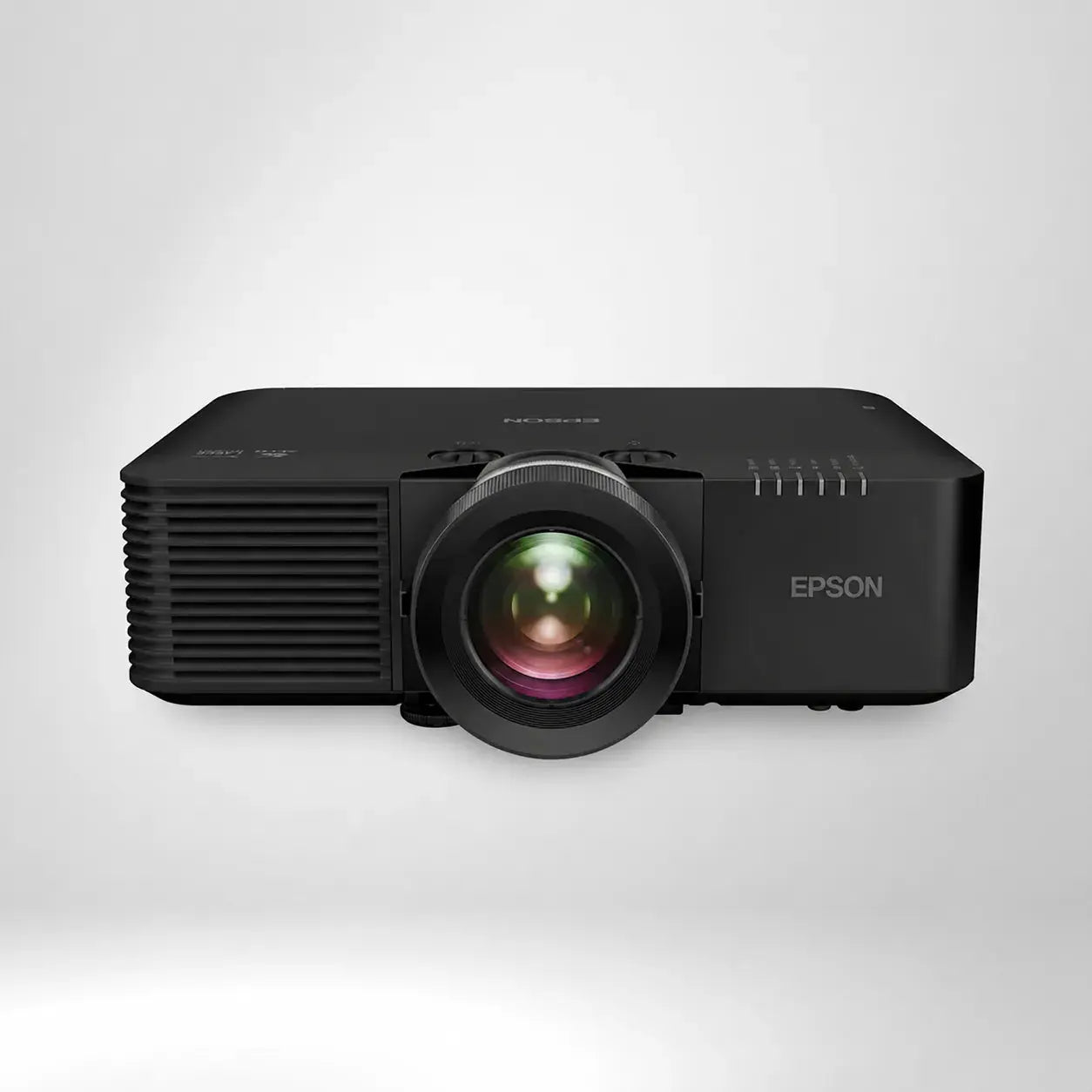 4K UHD Projektor EPSON L795SE mit 7000 Lumen Laser für Golf Simulatoren.