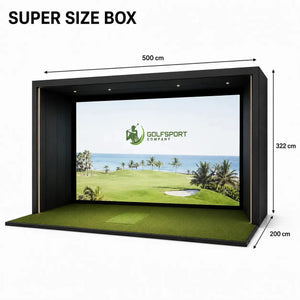 GSK ELITE Protee VX Golf Simulator mit großem Bildschirm und Rasenfläche.