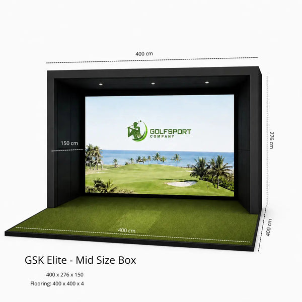 GSK ELITE Protee VX Golf Simulator in Mid Size Box mit Screens und Kunstrasenfläche.