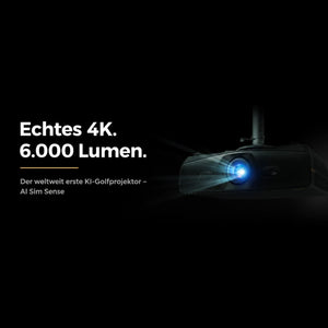 BenQ AK900ST 4K HDR Laser Beamer mit 6000 Lumen für Golf-Simulatoren.