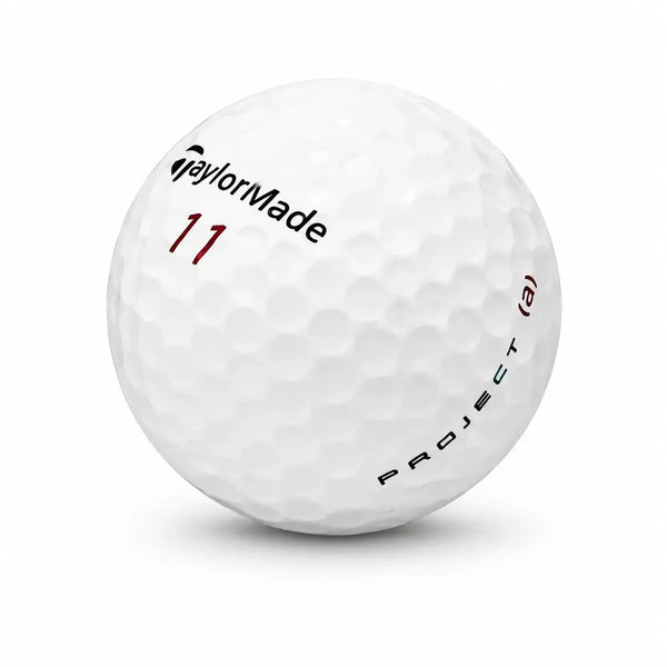Weißer Golfball Taylor Made Project (a) mit der Nummer 11 und Logo.