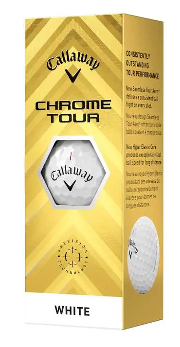 Weiße Callaway Chrome Tour Golfbälle in gelber Verpackung, Nahaufnahme, Golfball sichtbar