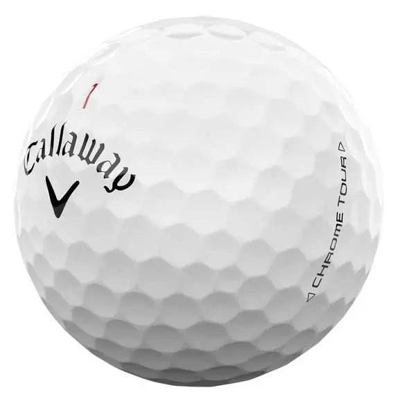 Weißer Golfball mit Callaway Logo und Chrome Tour Aufschrift, Golf Zubehör Produktfoto