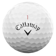 weißer Golfball mit Callaway Logo, Nummer 1, strukturierte Golfball-Oberfläche