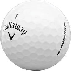 Weißer Golfball mit Callaway Warbird Logo für Golfspieler
