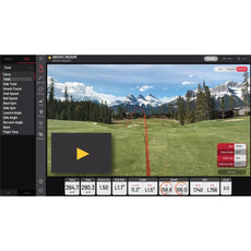 Golf Simulator Bildschirm mit Golfplatz-Visualisierung, Schlagdaten und Ballflug-Analyse