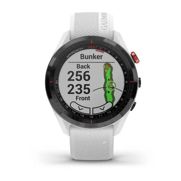 Golfuhr mit weißem Armband und Golfplatz-Navigation, Display zeigt Distanzen und Bunker-Info