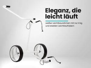 Weißer Golf Trolley mit zwei großen Rädern und ergonomischem Griff, freigestellt auf weiß.