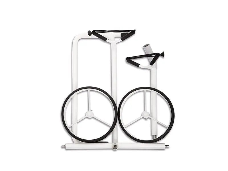 Weißer, klappbarer Golf Trolley mit zwei großen Rädern, zusammengelegt und von oben fotografiert