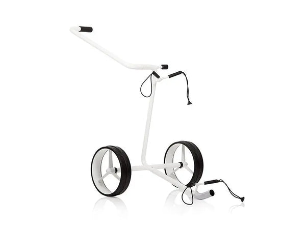 Weißer manueller Golf Trolley mit großen Rädern auf weißem Hintergrund