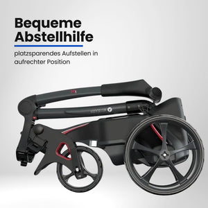 Zusammengefalteter schwarzer E-Trolley für Golf, kompakt mit großen Rädern, seitliche Ansicht