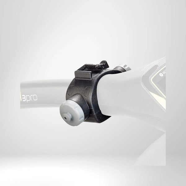 Schwarze Halterung für Golf Trolley Griff, Zubehör für E-Trolley, Detailaufnahme