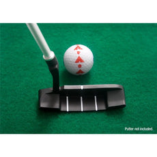 Golfball und Putter auf grünem Putting-Matte, Indoor-Golf-Training Zubehör