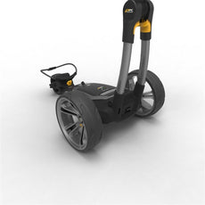 Moderner E-Golf Trolley mit großen Rädern und klappbarem Griff auf weißem Hintergrund