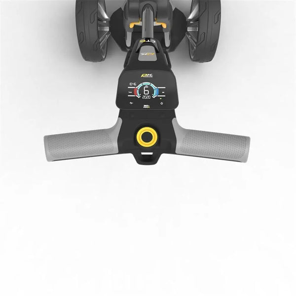 Golf Trolley Bedienfeld mit digitaler Anzeige und ergonomischem Griff, Nahaufnahme