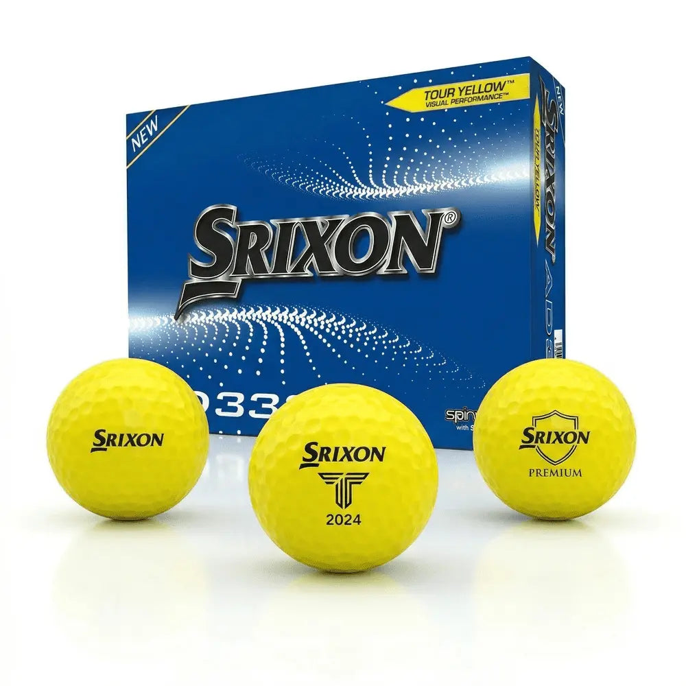 Drei gelbe Srixon AD333 Golfbälle mit Logo vor blauer Verpackung, Nahaufnahme.