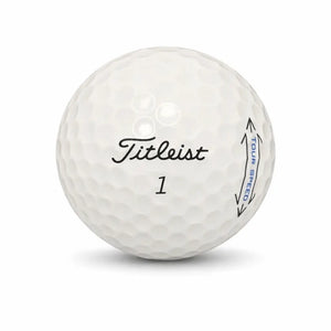 Titleist Tour Speed – Nahaufnahme weißer Golfball mit dimpled Oberfläche und Logo