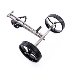 Moderner Golf Elektrotrolley aus Titan mit drei großen schwarzen Rädern auf weißem Hintergrund