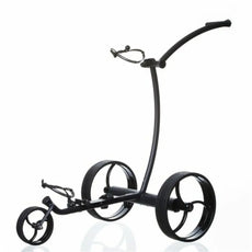 Schwarzer moderner Golf E-Trolley mit drei großen Rädern auf weißem Hintergrund