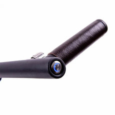Detailansicht Griff mit Lederbezug und Powerbutton am E-Trolley für Golf