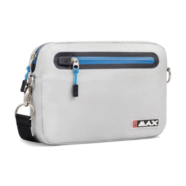 Big Max Aqua Value Bag – Rückansicht mit Schultergurt