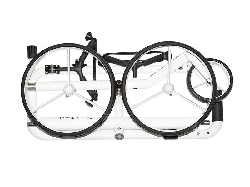 Zusammengeklappter weißer Golf Trolley aus Carbon von oben, leichte Transportlösung