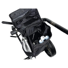 Offene schwarze Golftasche am Trolley mit Golfbällen, Trinkflasche und Zubehörfächern