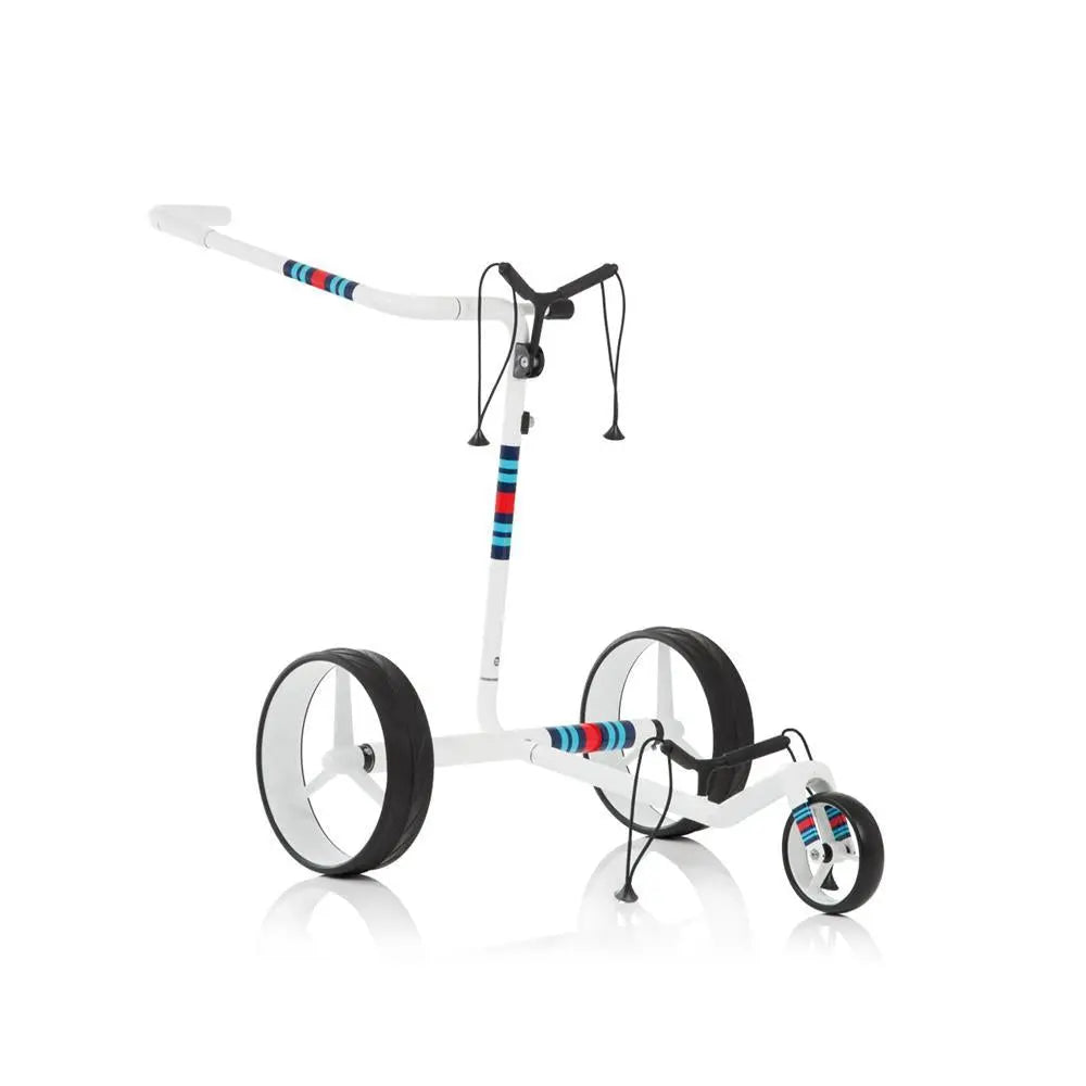 Weißer Golf E-Trolley mit drei Rädern und bunten Streifen auf weißem Hintergrund