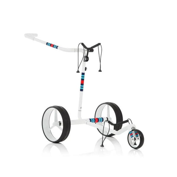 Weißer Golf E-Trolley mit drei Rädern und bunten Streifen auf weißem Hintergrund