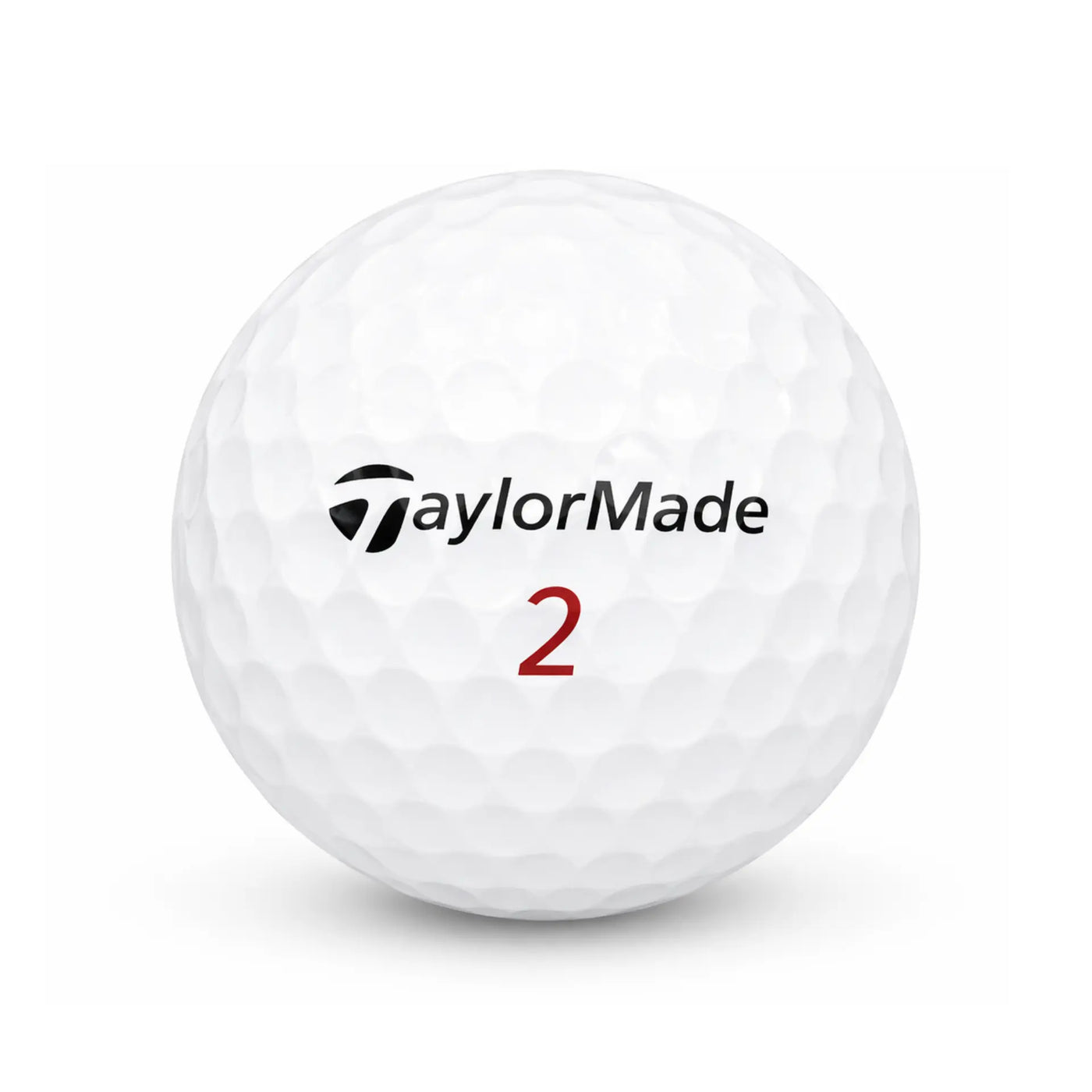 TaylorMade Tour Response – Nahaufnahme weißer Golfball mit dimpled Oberfläche und Logo