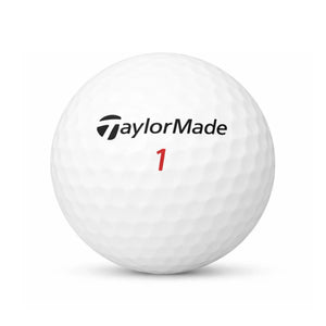 TaylorMade TP5x – Nahaufnahme weißer Golfball mit dimpled Oberfläche und Logo