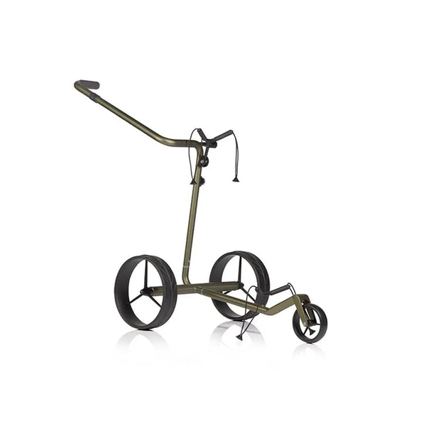 Moderner, dreirädriger Golf Trolley mit stabilem Rahmen und breiten Rädern auf weißem Hintergrund